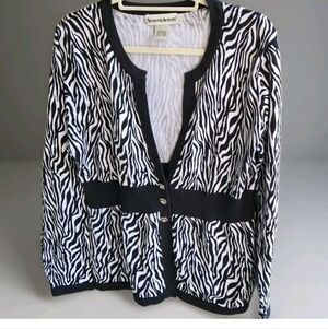 7th Avenue Sweater Women XL Black White Zebra Fancy Buttons Cardigan